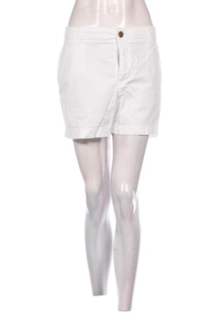 Дамски къс панталон H&M L.O.G.G., Размер L, Цвят Бял, Цена 10,00 €
