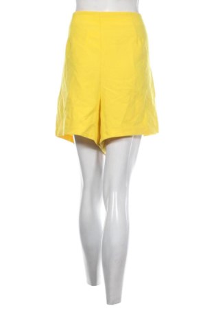 Pantaloni scurți de femei Kiabi, Mărime 3XL, Culoare Galben, Preț 98,99 Lei
