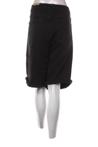 Damskie szorty Kiabi, Rozmiar 4XL, Kolor Czarny, Cena 83,99 zł