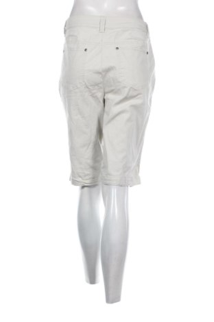 Női rövidnadrág Outfit, Méret XL, Szín Bézs, Ár 6 802 Ft