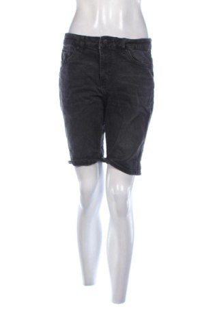 Pantaloni scurți de femei Pull&Bear, Mărime L, Culoare Negru, Preț 50,58 Lei