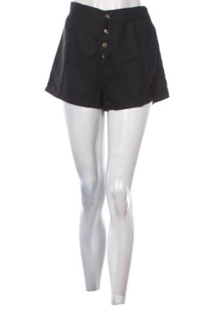 Damskie szorty Pull&Bear, Rozmiar S, Kolor Czarny, Cena 52,00 zł