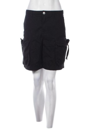 Damen Shorts Pull&Bear, Größe M, Farbe Schwarz, Preis 12,99 €