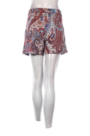 Pantaloni scurți de femei Sisley, Mărime XL, Culoare Multicolor, Preț 128,00 Lei