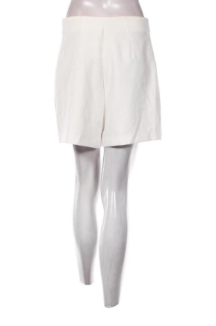 Pantaloni scurți de femei Unbranded, Mărime M, Culoare Alb, Preț 52,13 Lei
