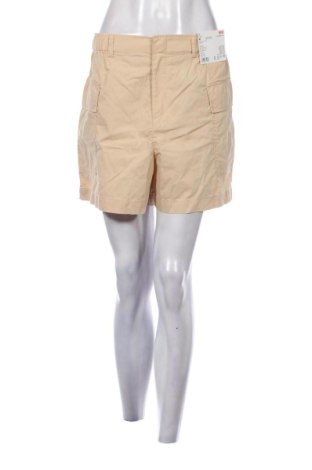 Дамски къс панталон Uniqlo, Размер L, Цвят Бежов, Цена 39,00 €