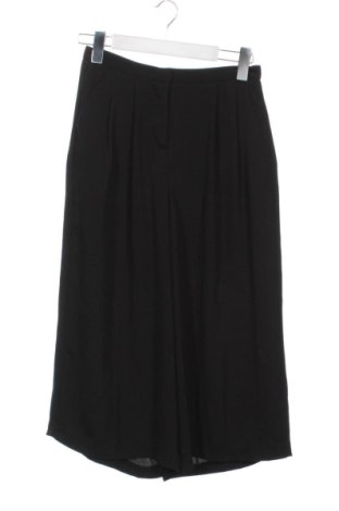 Damskie szorty United Colors Of Benetton, Rozmiar XS, Kolor Czarny, Cena 93,54 zł