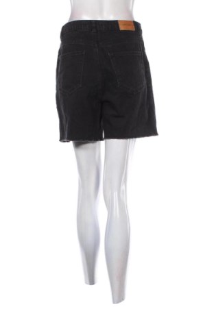 Pantaloni scurți de femei Xside, Mărime M, Culoare Negru, Preț 51,00 Lei