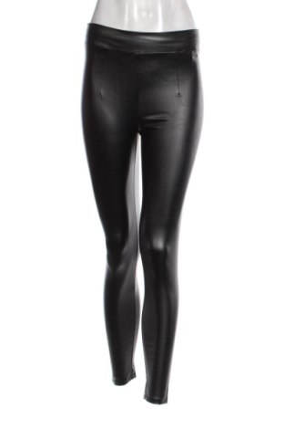 Дамски клин Bershka, Размер S, Цвят Черен, Цена 16,00 €