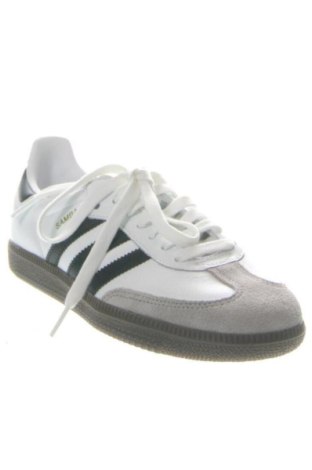 Дамски обувки Adidas, Размер 38, Цвят Многоцветен, Цена 104,81 €