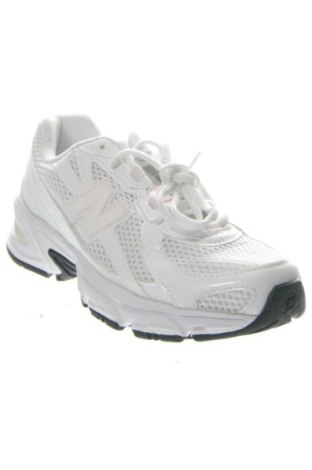 Дамски обувки New Balance, Размер 37, Цвят Бял, Цена 104,81 €