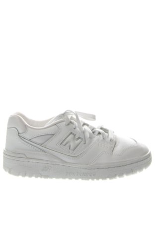 Дамски обувки New Balance, Размер 39, Цвят Бял, Цена 60,33 €, #136333918