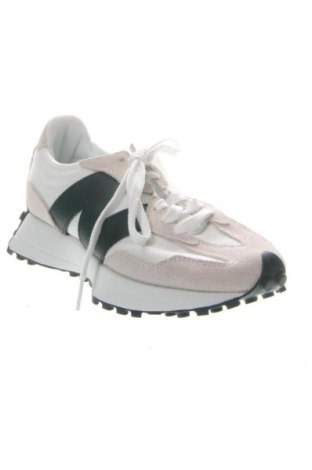 Дамски обувки New Balance, Размер 38, Цвят Многоцветен, Цена 104,81 €