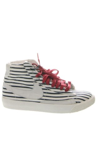 Dámske topánky  Nike, Veľkosť 38, Farba Viacfarebná, Cena  107,95 €