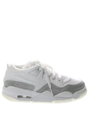 Дамски обувки Nike, Размер 37, Цвят Бял, Цена 104,81 €