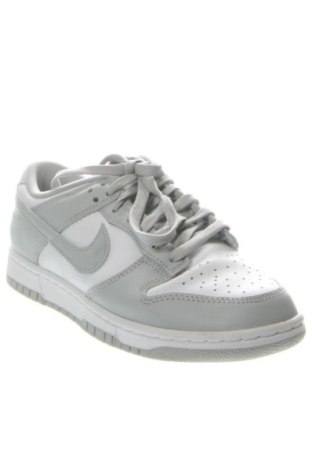 Γυναικεία παπούτσια Nike, Μέγεθος 40, Χρώμα Πολύχρωμο, Τιμή 127,99 €