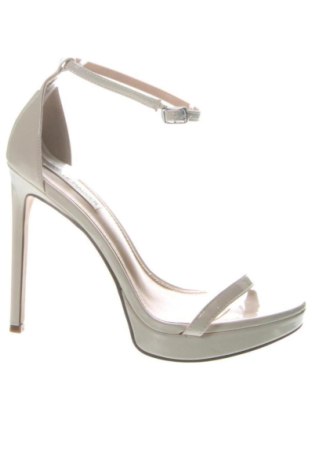 Încălțăminte de damă Steve Madden, Mărime 41, Culoare Bej, Preț 549,99 Lei