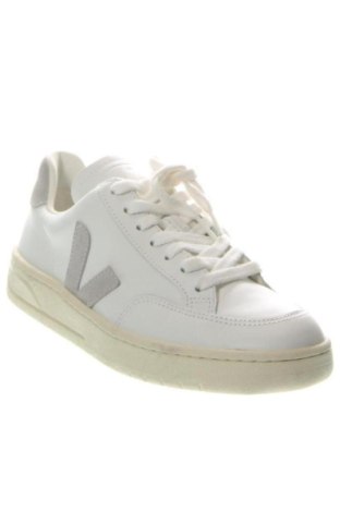 Дамски обувки Veja, Размер 38, Цвят Бял, Цена 112,48 €