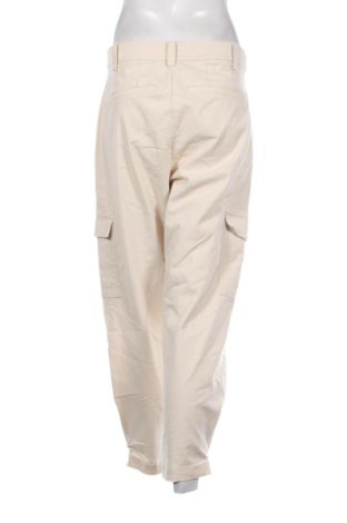 Pantaloni de femei Amisu, Mărime M, Culoare Ecru, Preț 91,99 Lei