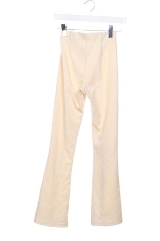 Pantaloni de femei Bershka, Mărime XS, Culoare Galben, Preț 91,99 Lei