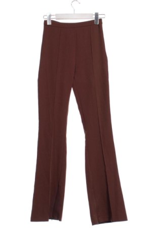 Pantaloni de femei Bershka, Mărime XXS, Culoare Maro, Preț 91,99 Lei