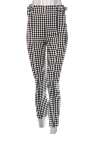 Pantaloni de femei Bershka, Mărime M, Culoare Multicolor, Preț 78,20 Lei