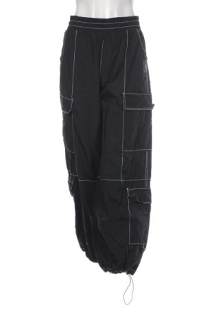 Pantaloni de femei Bershka, Mărime M, Culoare Negru, Preț 91,99 Lei