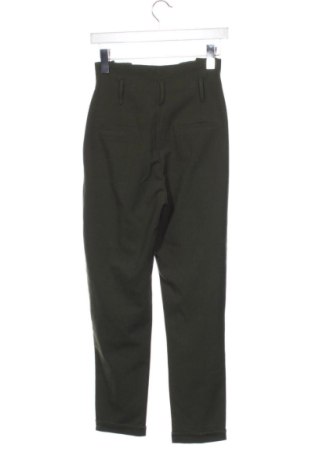 Dámské kalhoty  Bershka, Velikost XS, Barva Zelená, Cena  429,00 Kč