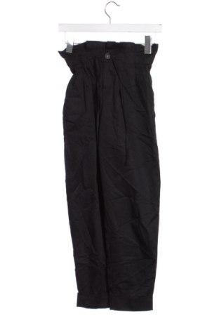 Pantaloni de femei Bershka, Mărime XXS, Culoare Negru, Preț 91,99 Lei