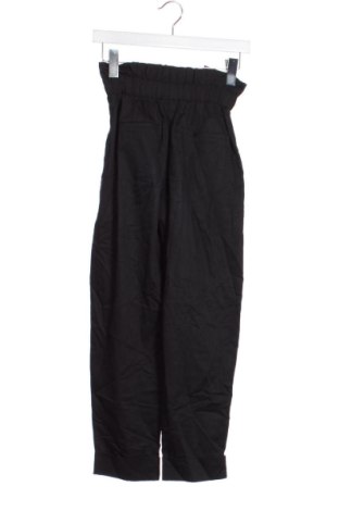 Pantaloni de femei Bershka, Mărime XXS, Culoare Negru, Preț 91,99 Lei