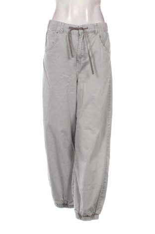 Дамски панталон Bershka, Размер M, Цвят Сив, Цена 15,00 €