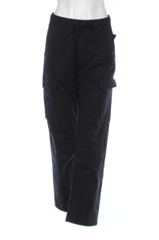 Pantaloni de femei Bershka, Mărime S, Culoare Negru, Preț 145,99 Lei