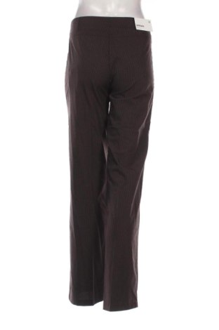 Дамски панталон Bershka, Размер S, Цвят Многоцветен, Цена 39,00 €