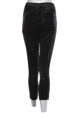 Pantaloni de femei Bershka, Mărime S, Culoare Multicolor, Preț 91,99 Lei