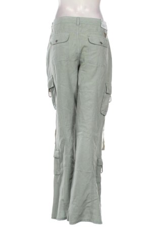 Pantaloni de femei Guess, Mărime XL, Culoare Verde, Preț 213,22 Lei