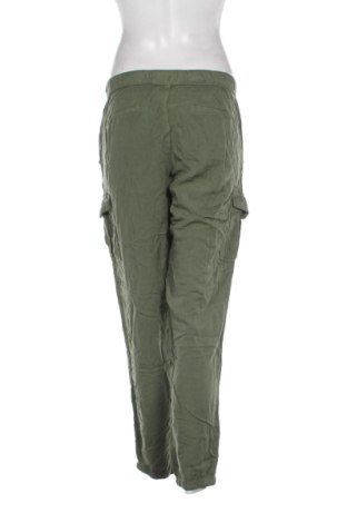 Damenhose Kapalua, Größe M, Farbe Grün, Preis 25,99 €