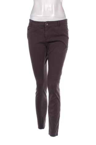 Pantaloni de femei Marc Cain Sports, Mărime M, Culoare Mov, Preț 453,55 Lei