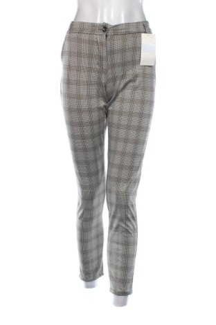 Pantaloni de femei New Fashion, Mărime XL, Culoare Multicolor, Preț 145,99 Lei