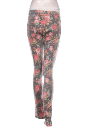 Pantaloni de femei ONLY, Mărime M, Culoare Multicolor, Preț 72,99 Lei