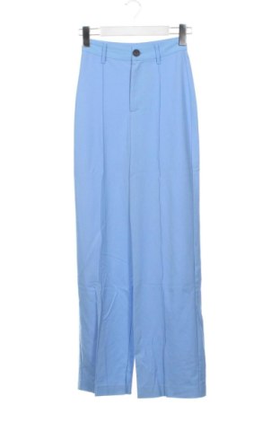 Γυναικείο παντελόνι Pull&Bear, Μέγεθος XXS, Χρώμα Μπλέ, Τιμή 15,00 €