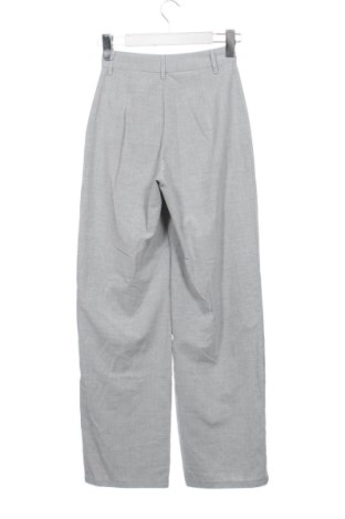 Γυναικείο παντελόνι Pull&Bear, Μέγεθος XXS, Χρώμα Γκρί, Τιμή 15,00 €