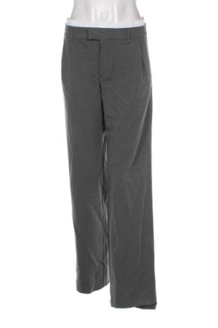 Дамски панталон Pull&Bear, Размер S, Цвят Сив, Цена 15,33 €