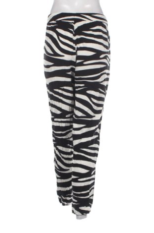 Damenhose S.Oliver, Größe XL, Farbe Mehrfarbig, Preis € 27,99