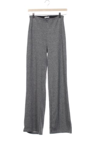 Дамски панталон Sinsay, Размер XXS, Цвят Сив, Цена 14,77 €