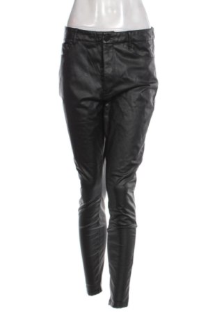 Damenhose Stradivarius, Größe L, Farbe Schwarz, Preis 15,00 €
