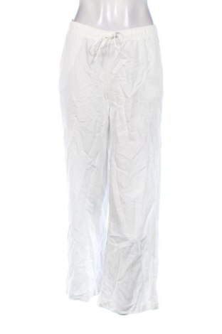 Damenhose Stradivarius, Größe S, Farbe Weiß, Preis 19,99 €