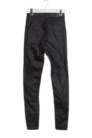 Дамски панталон Stradivarius, Размер XXS, Цвят Черен, Цена 15,00 €
