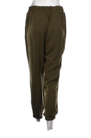 Pantaloni de femei Stradivarius, Mărime XL, Culoare Verde, Preț 82,99 Lei