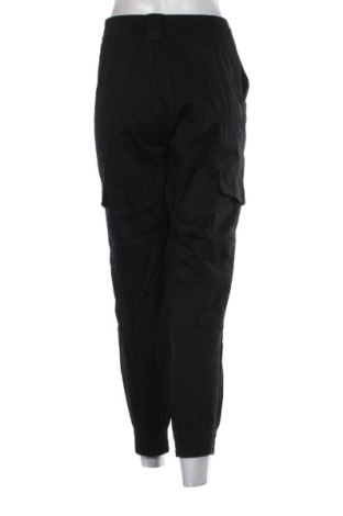 Damenhose Stradivarius, Größe M, Farbe Schwarz, Preis € 15,40