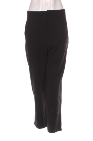 Damskie spodnie Stradivarius, Rozmiar XL, Kolor Czarny, Cena 80,38 zł